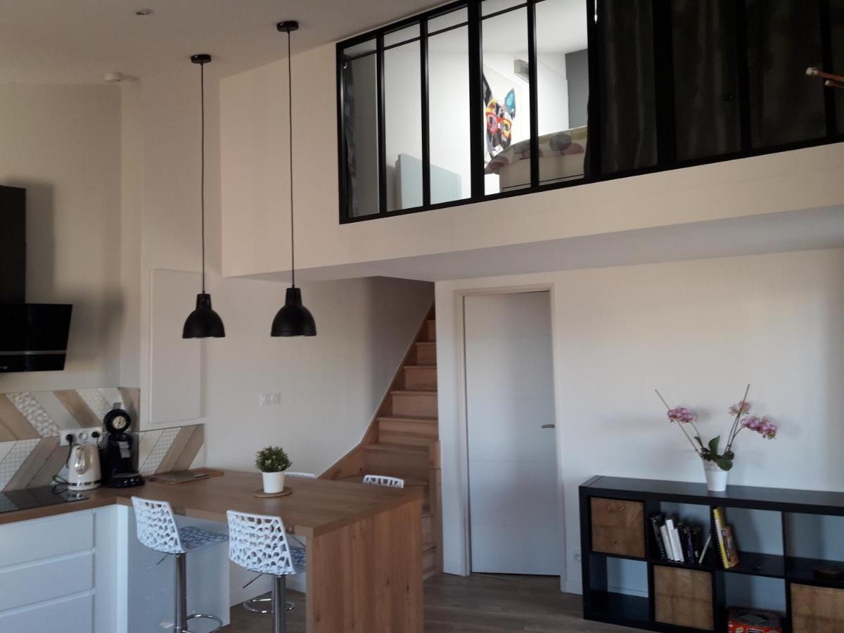 Spacieux Duplex, Vue Mer Et Belle Terrasse Hyeres Ngoại thất bức ảnh