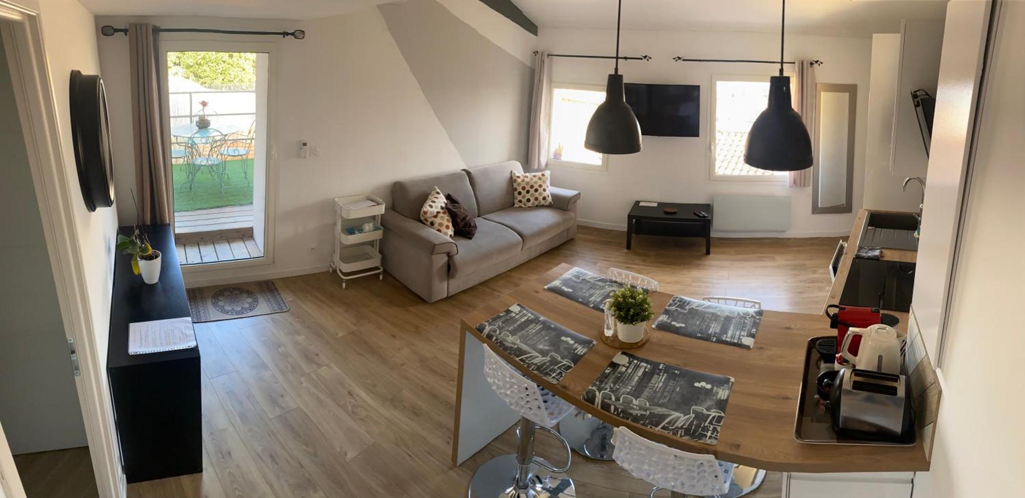 Spacieux Duplex, Vue Mer Et Belle Terrasse Hyeres Ngoại thất bức ảnh